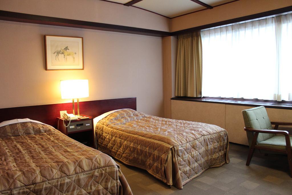 Suimeikan Gero Εξωτερικό φωτογραφία A room at the hotel